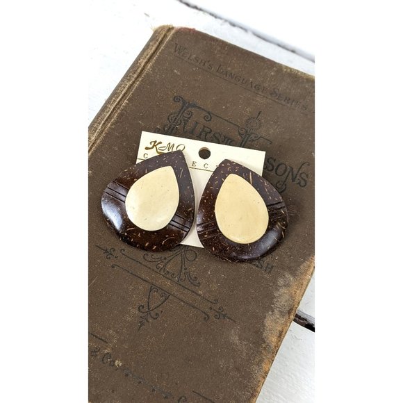 Vintage  large teardrop coconut wood pierced earrings handmade in the Philippine - Picture 1 of 5